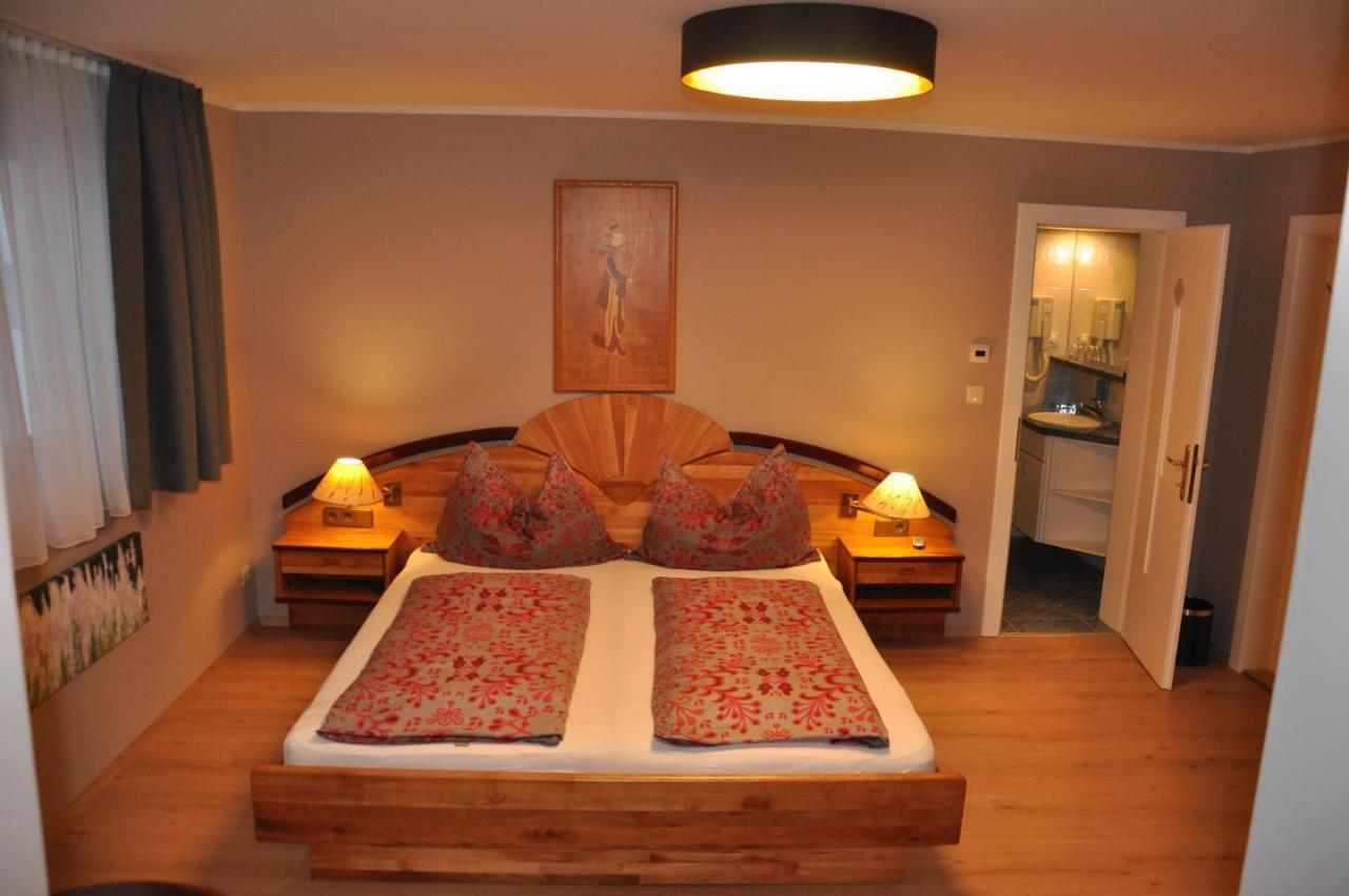 וויסנסי Erdhaeuser Und Apartments Mit Seeblick Und Alleinlage מראה חיצוני תמונה