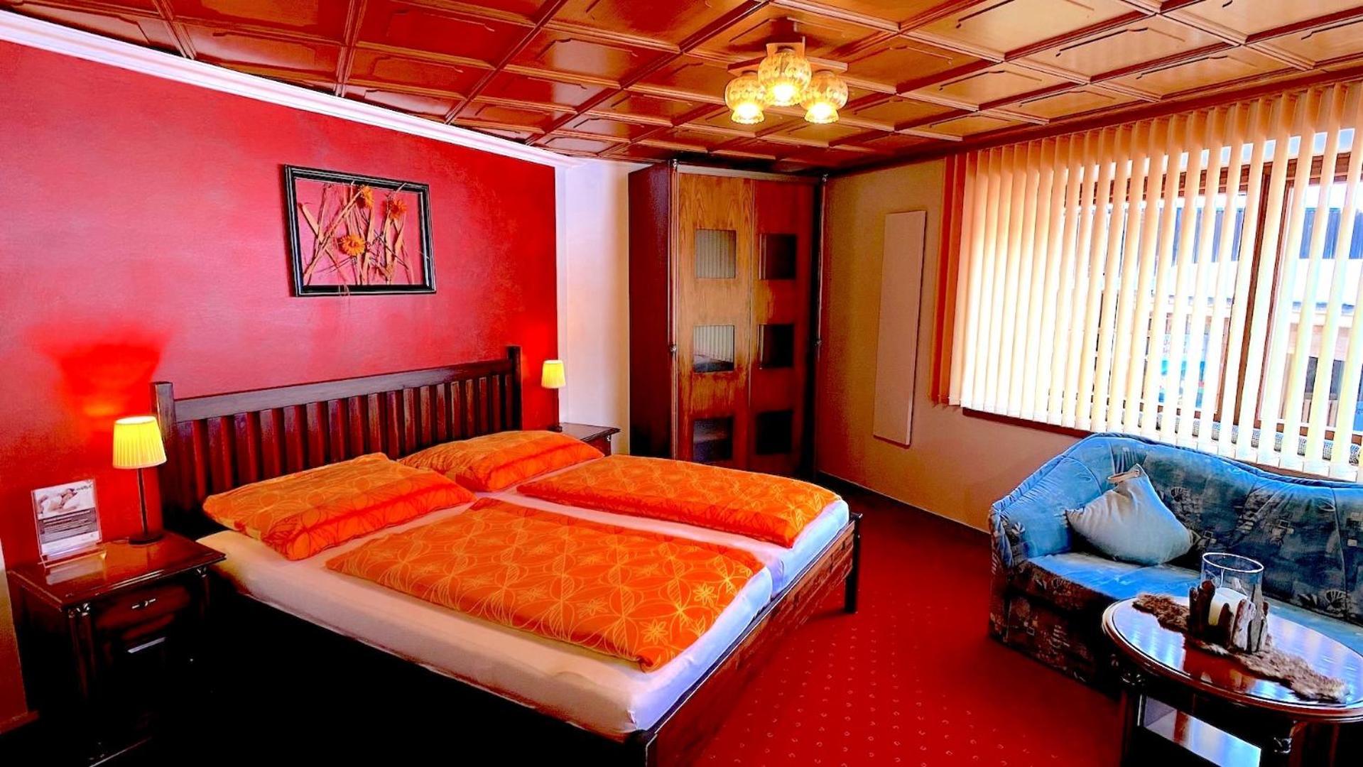 וויסנסי Erdhaeuser Und Apartments Mit Seeblick Und Alleinlage מראה חיצוני תמונה