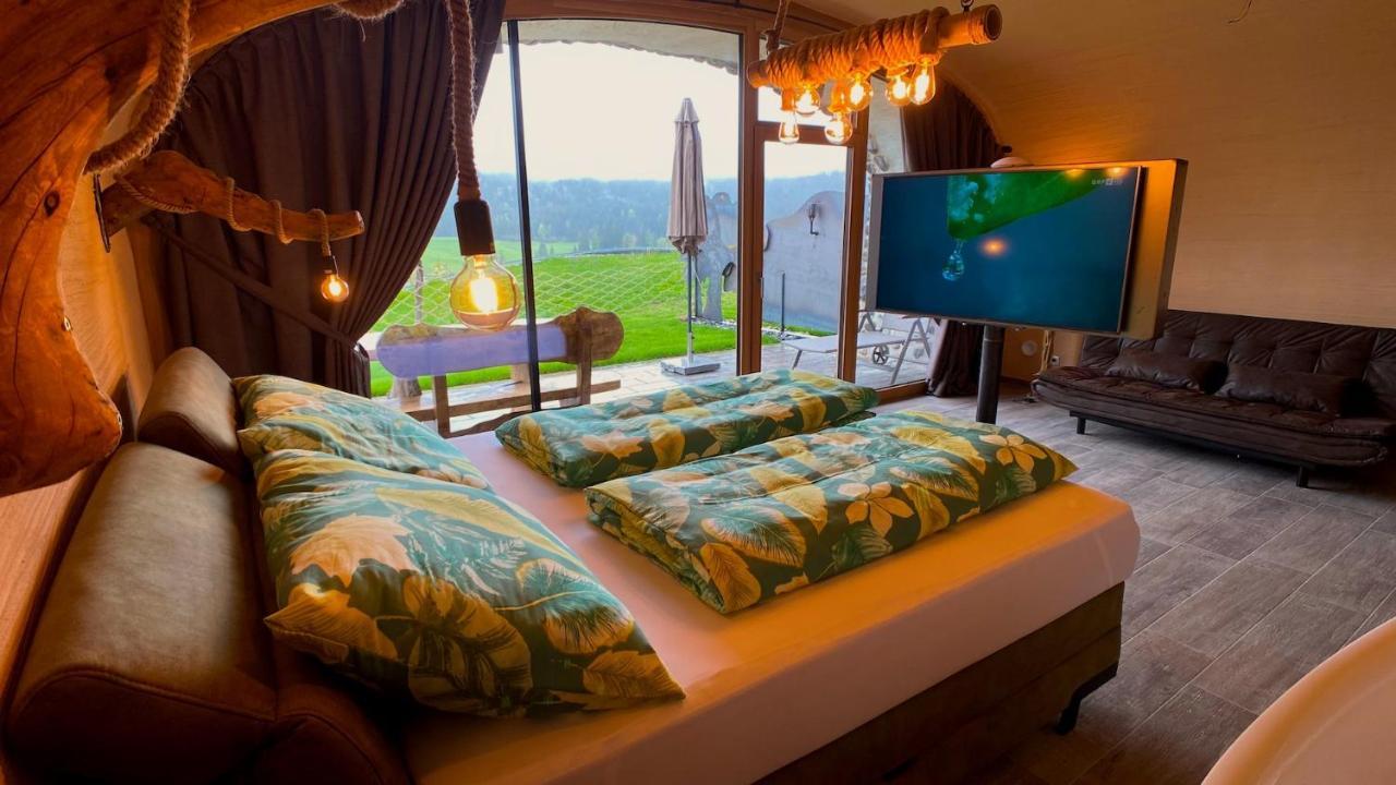 וויסנסי Erdhaeuser Und Apartments Mit Seeblick Und Alleinlage מראה חיצוני תמונה
