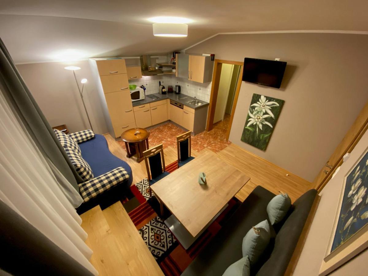 וויסנסי Erdhaeuser Und Apartments Mit Seeblick Und Alleinlage מראה חיצוני תמונה
