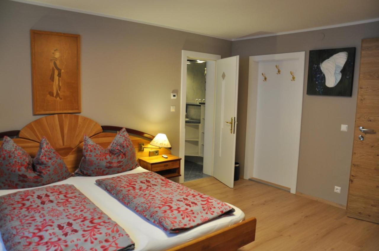 וויסנסי Erdhaeuser Und Apartments Mit Seeblick Und Alleinlage מראה חיצוני תמונה