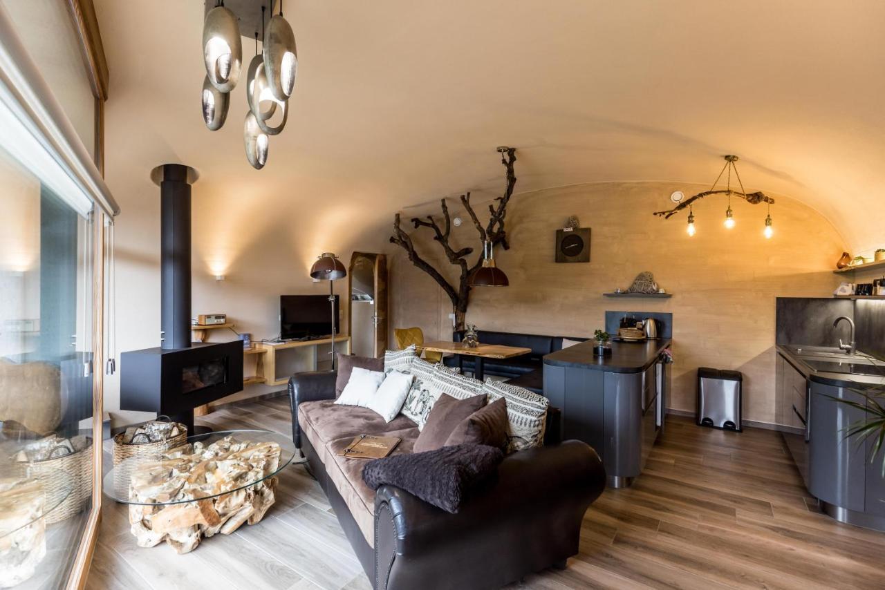 וויסנסי Erdhaeuser Und Apartments Mit Seeblick Und Alleinlage מראה חיצוני תמונה